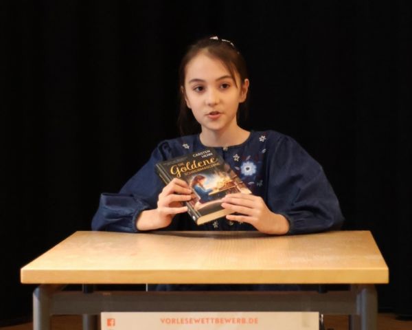 Gewinnerin Zahra (© Gemeindebücherei Obersulm) Gewinnerin Zahra (© Gemeindebücherei Obersulm)